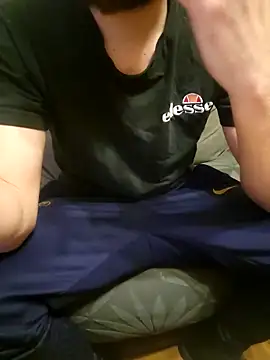 leloupblanc5304 online show from 1, 2, 2026