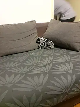 leloupblanc5304 online show from 8, 1, 2026