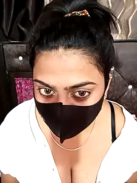 Hot-angel-hot online show from 5, 1, 2025