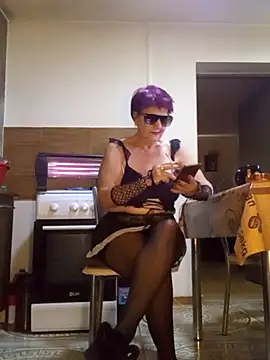 Ely Elenita online show from 25, 11, 2025