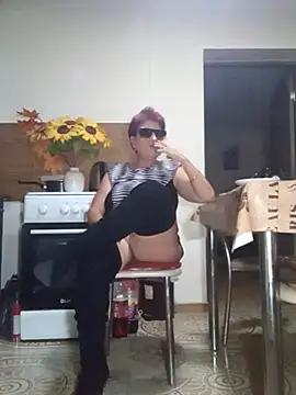 Ely Elenita online show from 30, 10, 2025