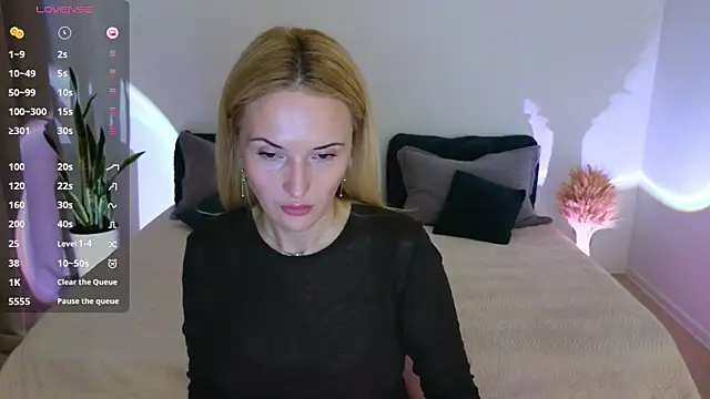 AlisssaRose online show from 18, 10, 2025