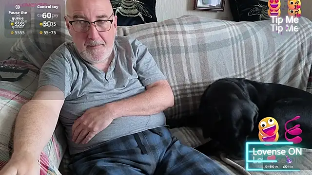 Adamdaddybear online show from 21, 9, 2025