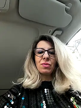 SukyGirl online show from 4, 3, 2025