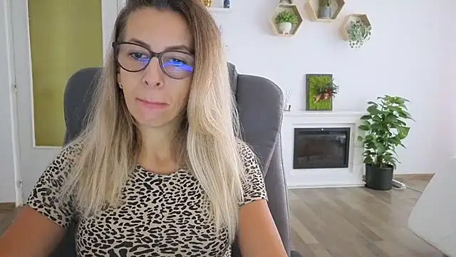 SukyGirl online show from 10, 9, 2025