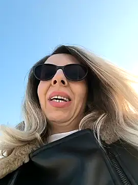 SukyGirl online show from 25, 2, 2025