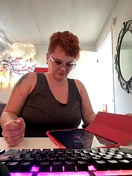 Sweetleeahxx online show from 24, 9, 2025