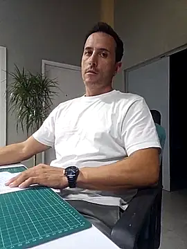 Lucas   81 online show from 4, 11, 2025