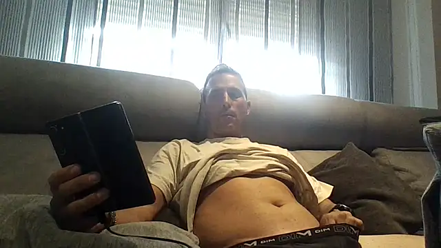 Lucas   81 online show from 17, 11, 2025