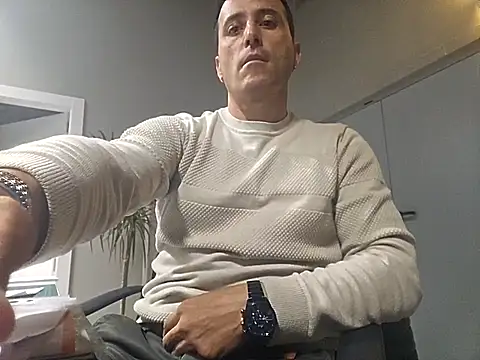 Lucas   81 online show from 27, 11, 2025