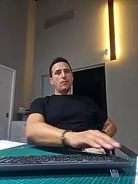 Lucas   81 online show from 21, 10, 2025