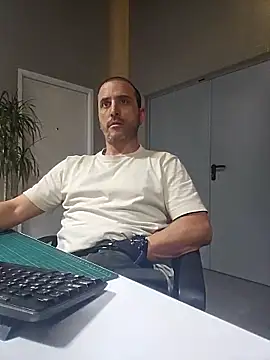 Lucas   81 online show from 7, 4, 2026