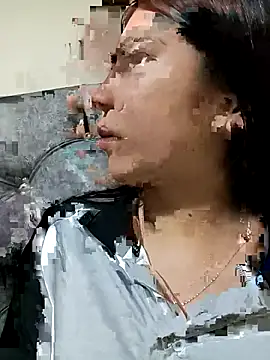 Sara Brownx online show from 8, 10, 2025