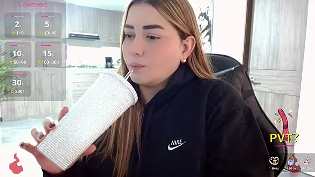 Lucia star   online show from 5, 12, 2025