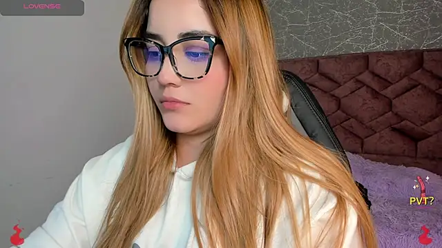 Lucia star   online show from 28, 1, 2025