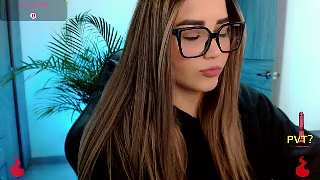 Lucia star   online show from 25, 3, 2026