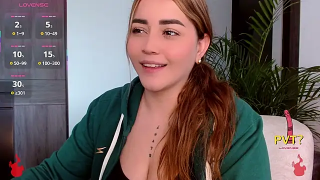 Lucia star   online show from 26, 10, 2025