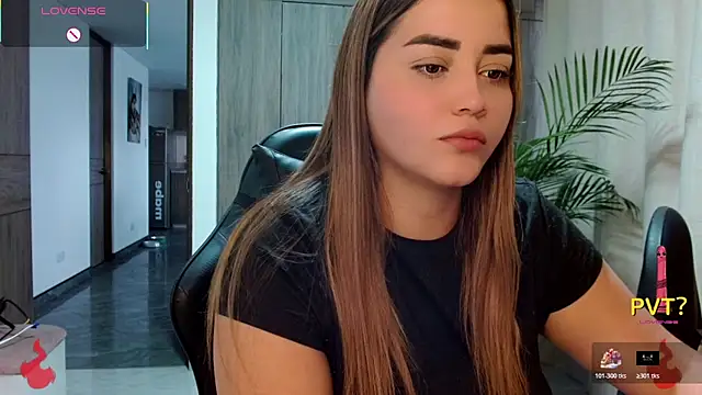 Snapshot of Lucia_star__ chatting on 21, 2, 2026 Lucia star online show from 21, 2, 2026