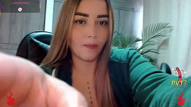 Snapshot of Lucia_star__ chatting on 9, 2, 2026 Lucia star online show from 9, 2, 2026