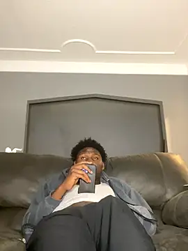 Festivitiesking1 online show from 8, 11, 2025