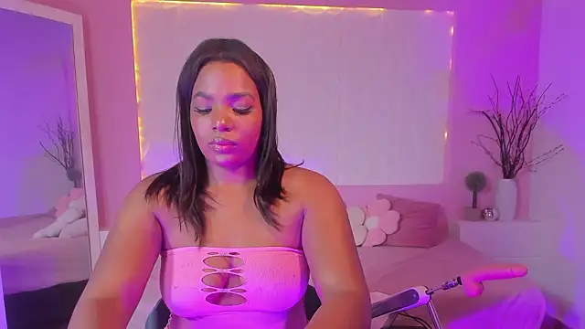 IvyBliss8 online show from 6, 3, 2026