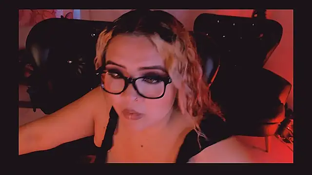 Snapshot of Agatha_humidity chatting on 11, 3, 2025 Agatha humidity online show from 11, 3, 2025