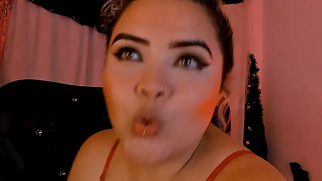 Snapshot of Agatha_humidity chatting on 16, 3, 2025 Agatha humidity online show from 16, 3, 2025