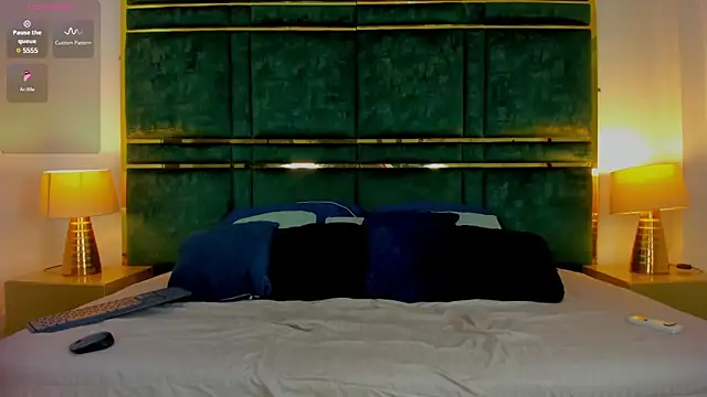 Snapshot of Latrellx7 chatting on 16, 2, 2025 Latrellx7 online show from 16, 2, 2025