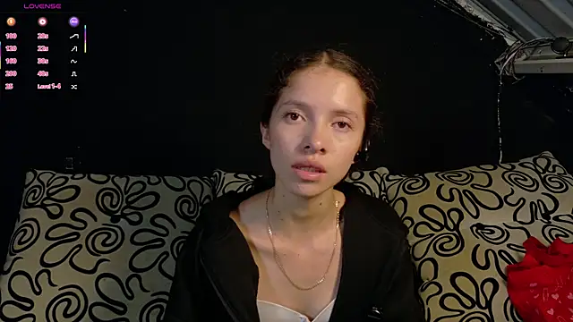 Snapshot of sweetdam12 chatting on 22, 10, 2025 sweetdam12 online show from 22, 10, 2025