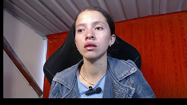 Snapshot of sweetdam12 chatting on 19, 3, 2025 sweetdam12 online show from 19, 3, 2025