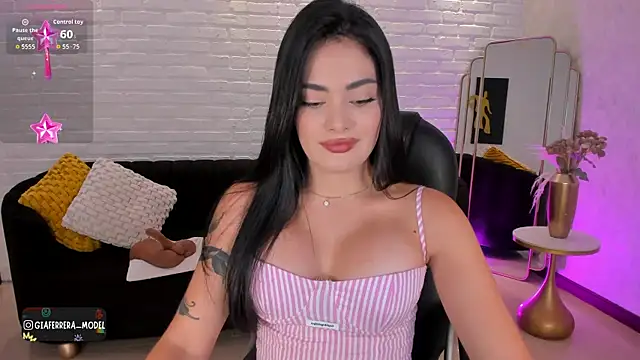 GiaFerrara online show from 16, 10, 2025