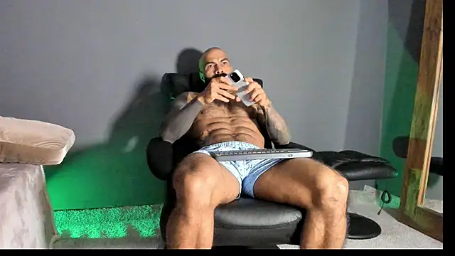 Brock hurn1 online show from 9, 10, 2025