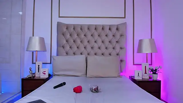 GigiVolkova online show from 30, 10, 2025