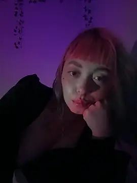 GigiVolkova online show from 5, 10, 2025