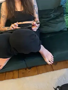 Thunder-Cunt online show from 16, 12, 2025