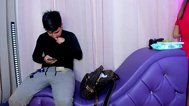 Yourslust  online show from 8, 3, 2026