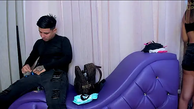 Yourslust  online show from 15, 3, 2026