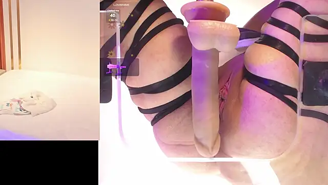 CamilaVegas  online show from 21, 11, 2025