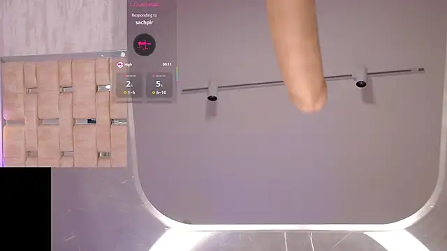 CamilaVegas  online show from 5, 1, 2026