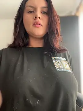 Snapshot of SabrinaVega chatting on 26, 5, 2026 SabrinaVega online show from 26, 5, 2026