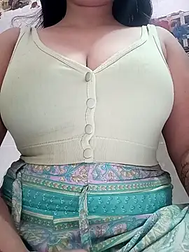 cute-mahek online show from 14, 10, 2025