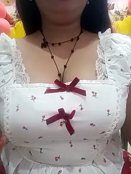 cute-mahek online show from 7, 5, 2026