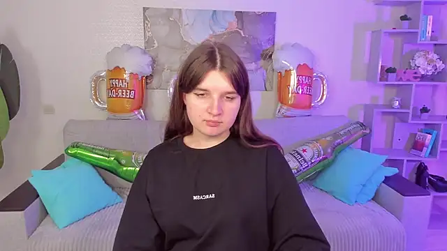 BonneyLove online show from 3, 10, 2025