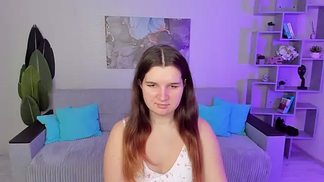 BonneyLove online show from 10, 9, 2025