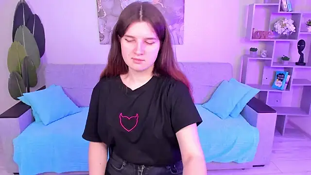 BonneyLove online show from 13, 2, 2025