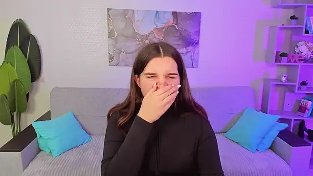 BonneyLove online show from 7, 10, 2025