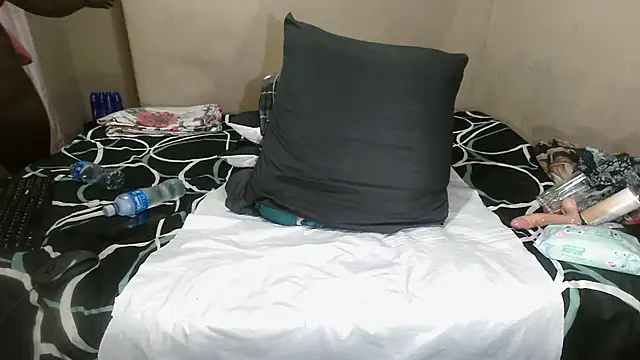 WetwetPussy31 online show from 21, 2, 2025