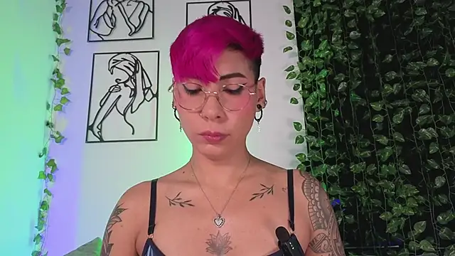 Snapshot of MiaMorgan_ chatting on 19, 1, 2026 MiaMorgan online show from 19, 1, 2026