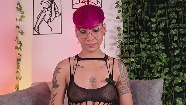 MiaMorgan  online show from 14, 1, 2026