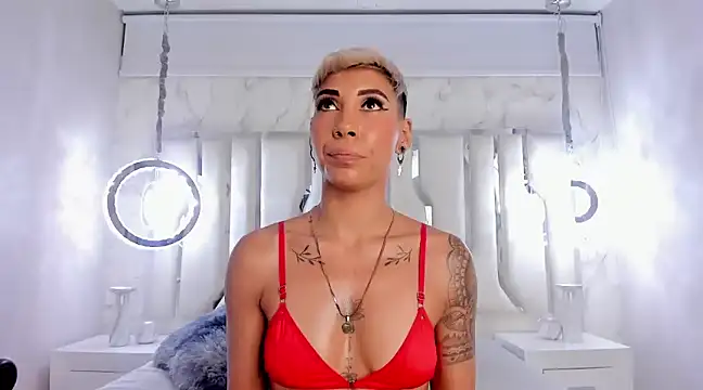 MiaMorgan  online show from 5, 3, 2025